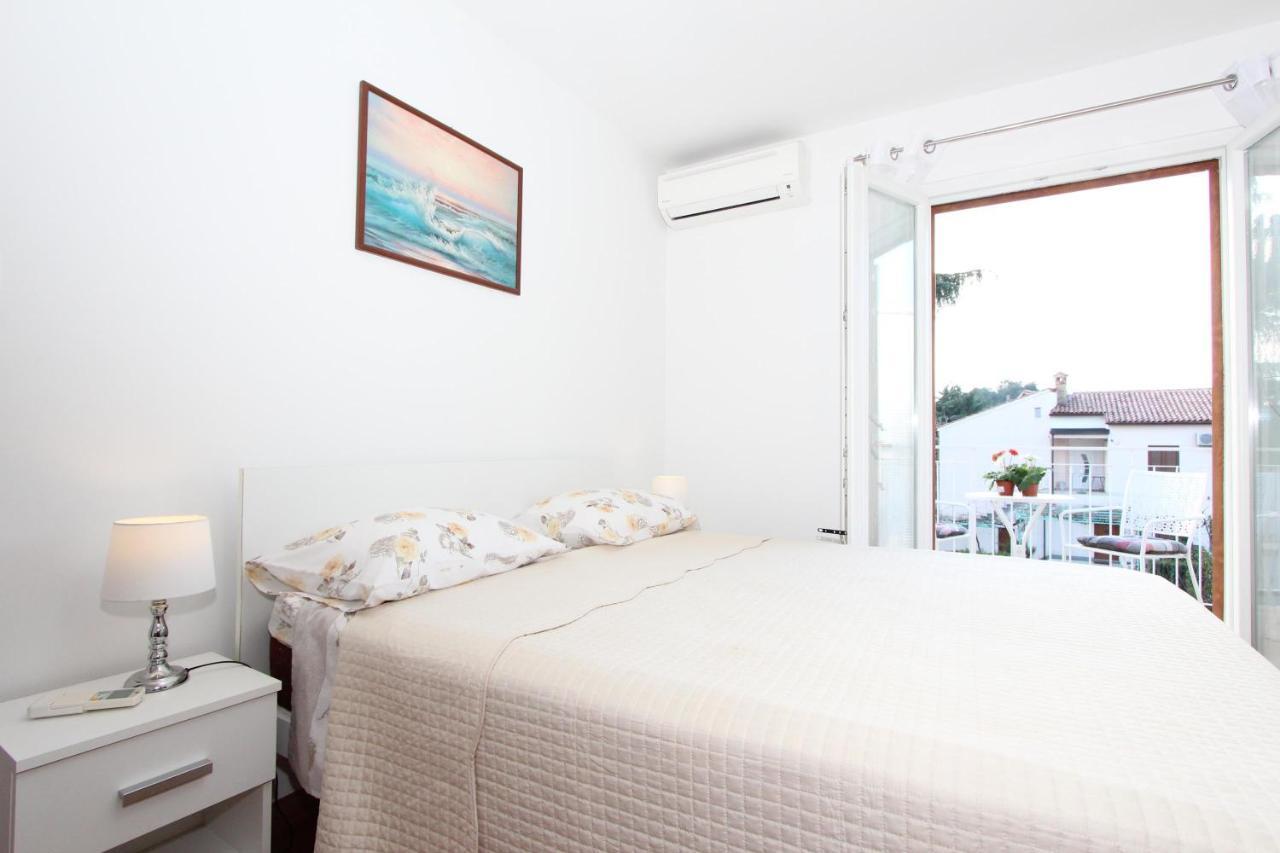 Apartment Gabriel Rovinj Exterior photo